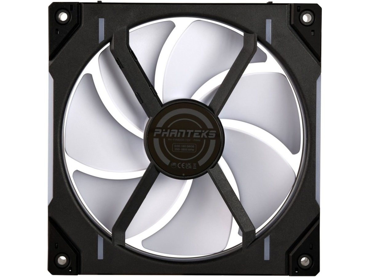 Phanteks D30 140mm PWM DRGB Regular Fläkt (svart) Fläkt