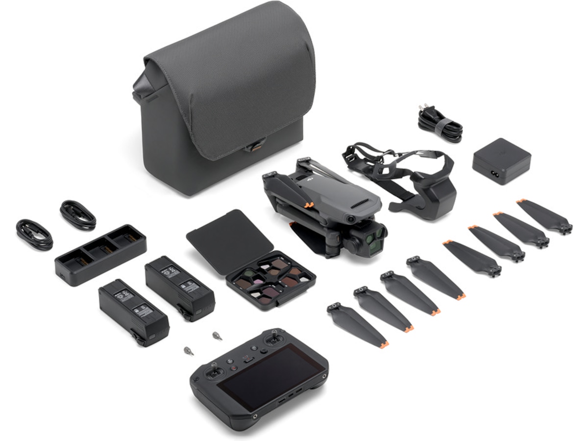 DJI Mavic 3 Pro Fly More Combo (DJI RC PRO) Drönare