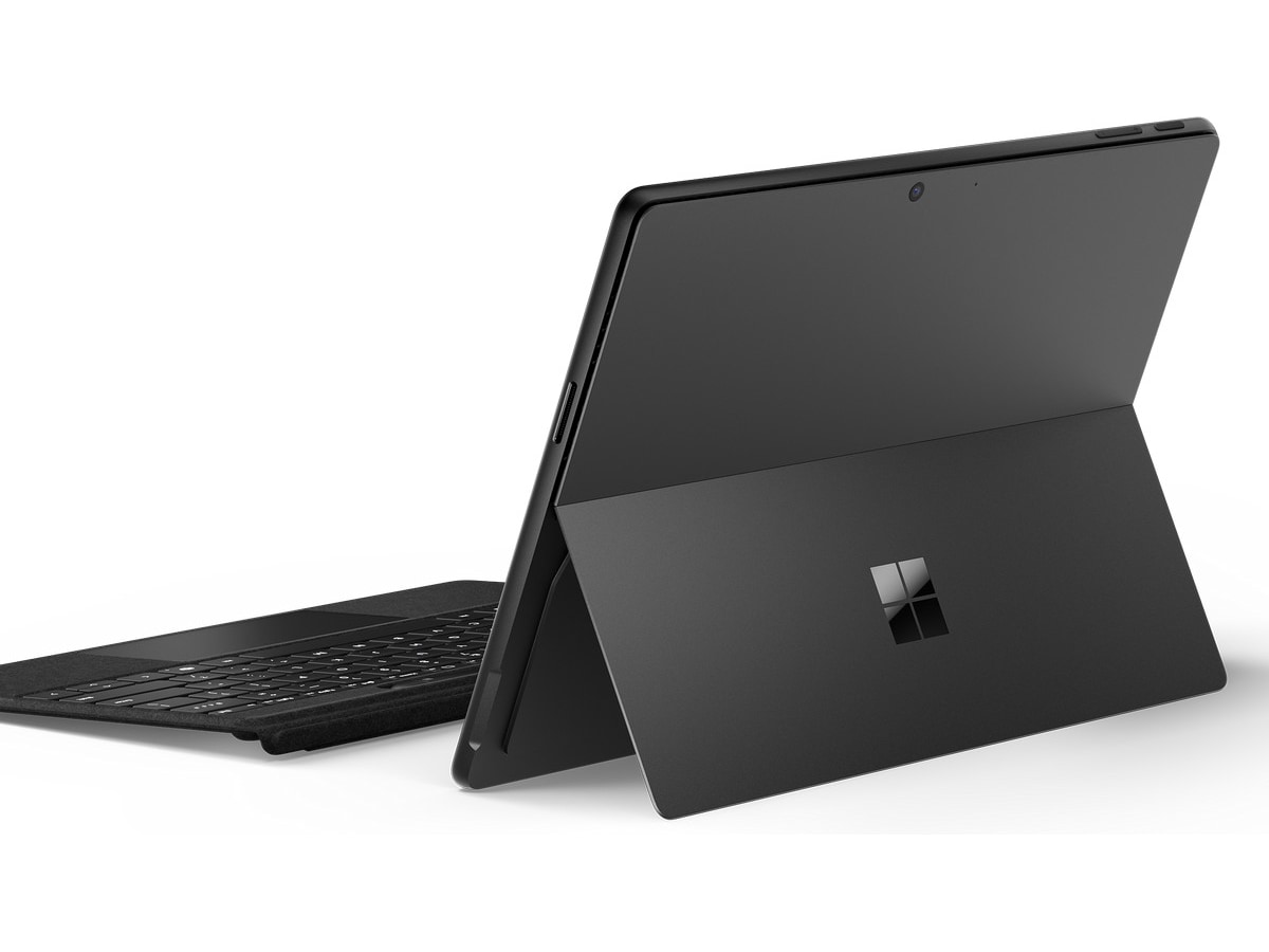 Microsoft Surface Pro C12 Copilot+ PC 13" OLED touch (svart) Datorer - Bärbara / laptop