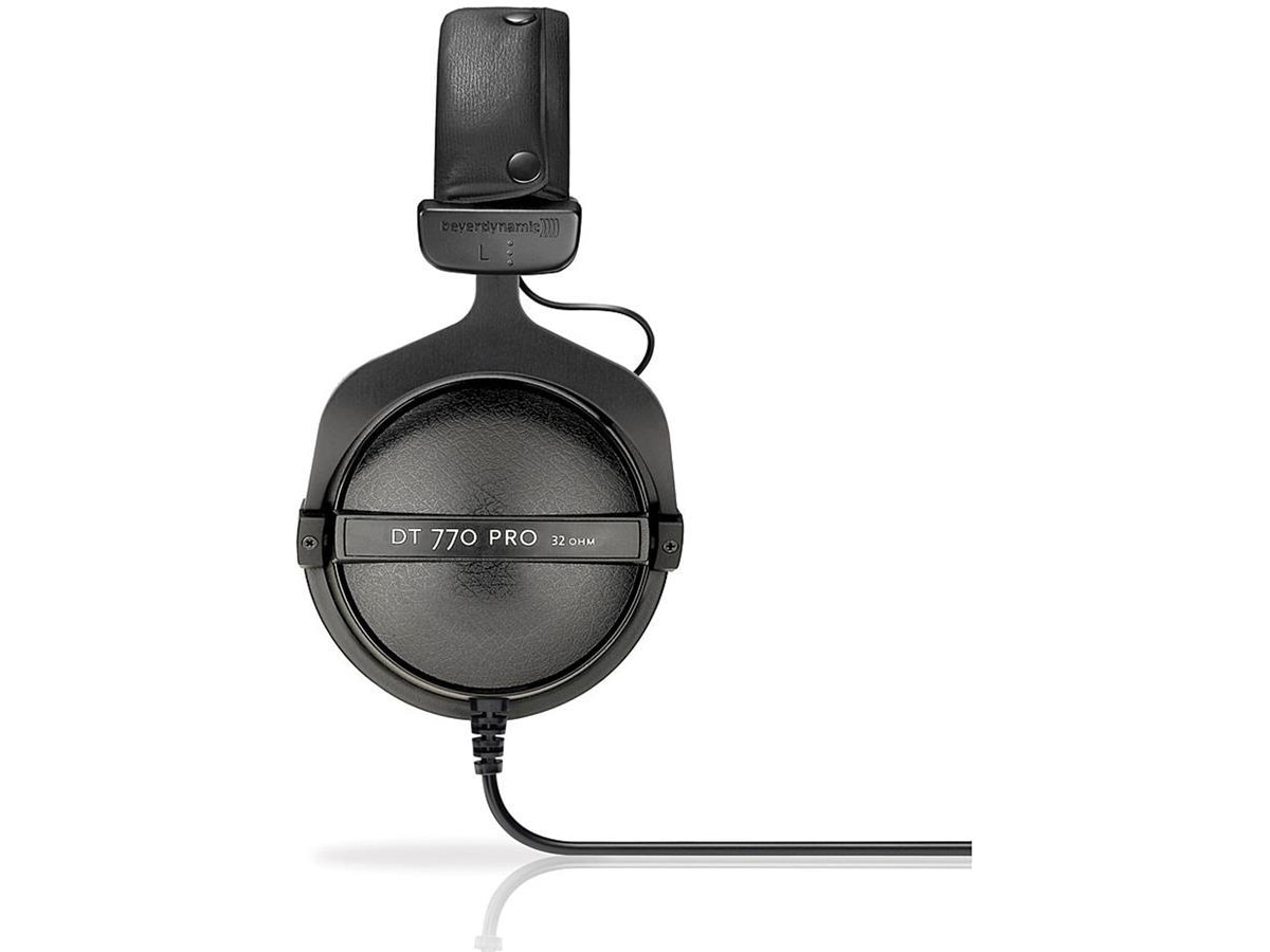Beyerdynamic DT770 Pro 32 hörlurar med sladd, Over-Ear (svart) Hörlurar