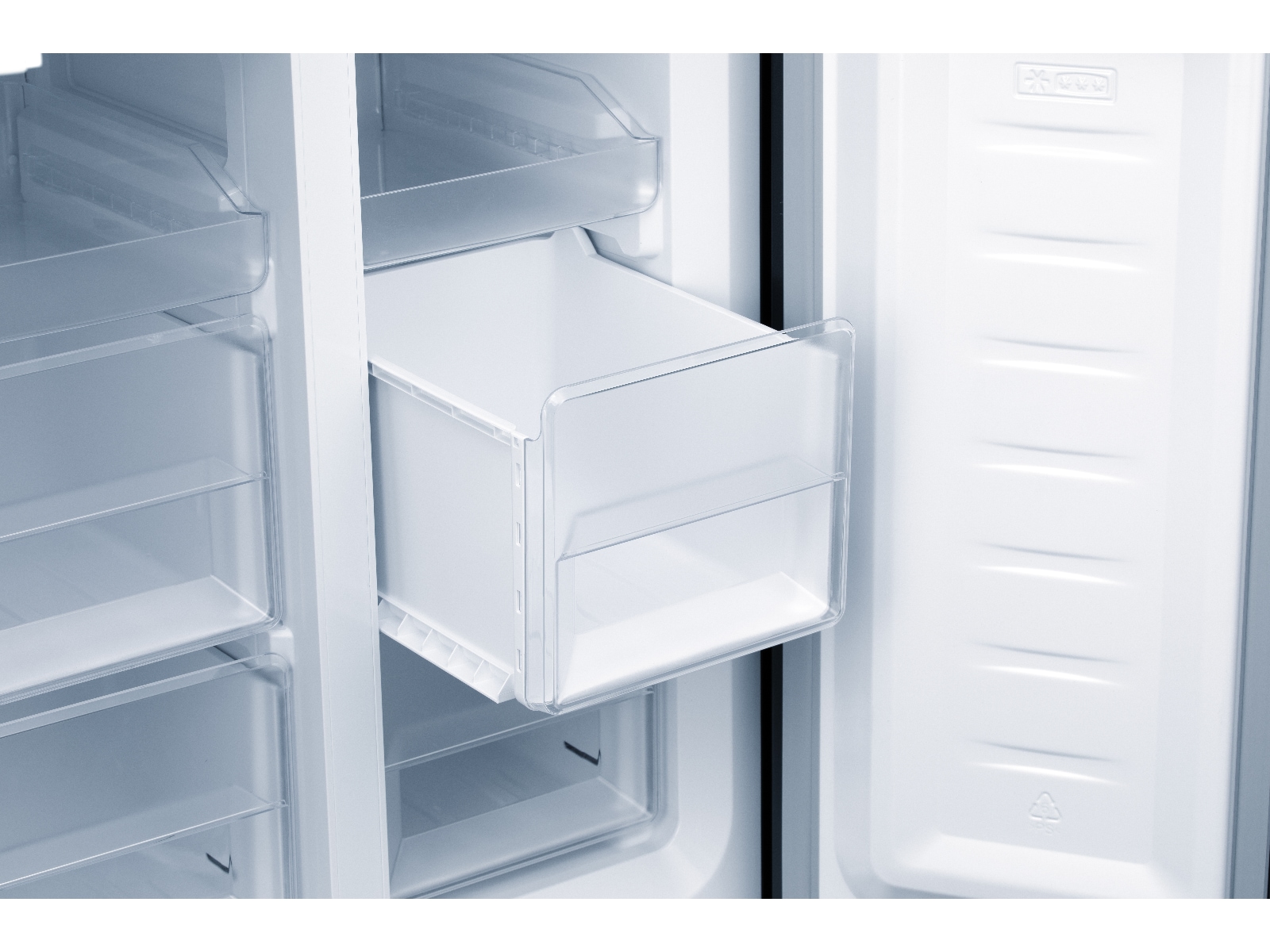 Avant MDR79DI1 Side-by-Side kyl- och frysskåp (svart) Side-by-side kylskåp