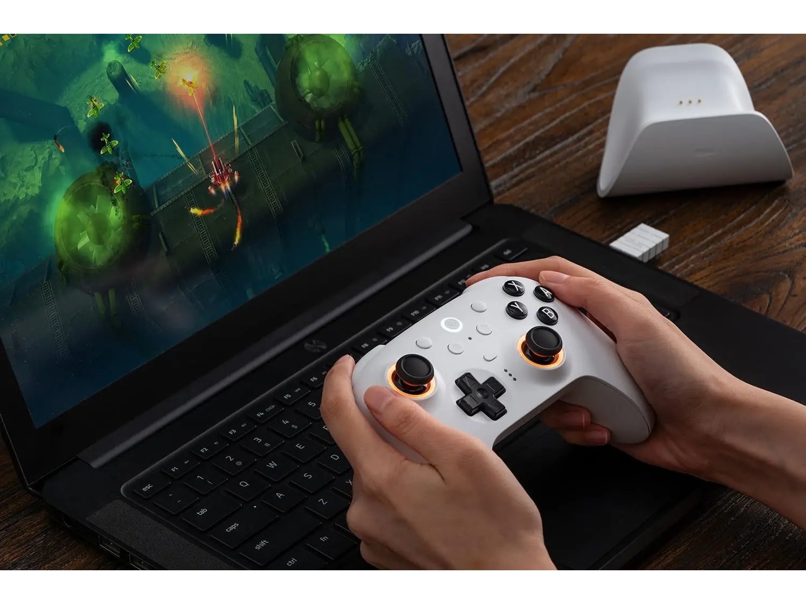 8BitDo Ultimate 2 Trådlös Bluetooth Kontroller (vit) Gamepad