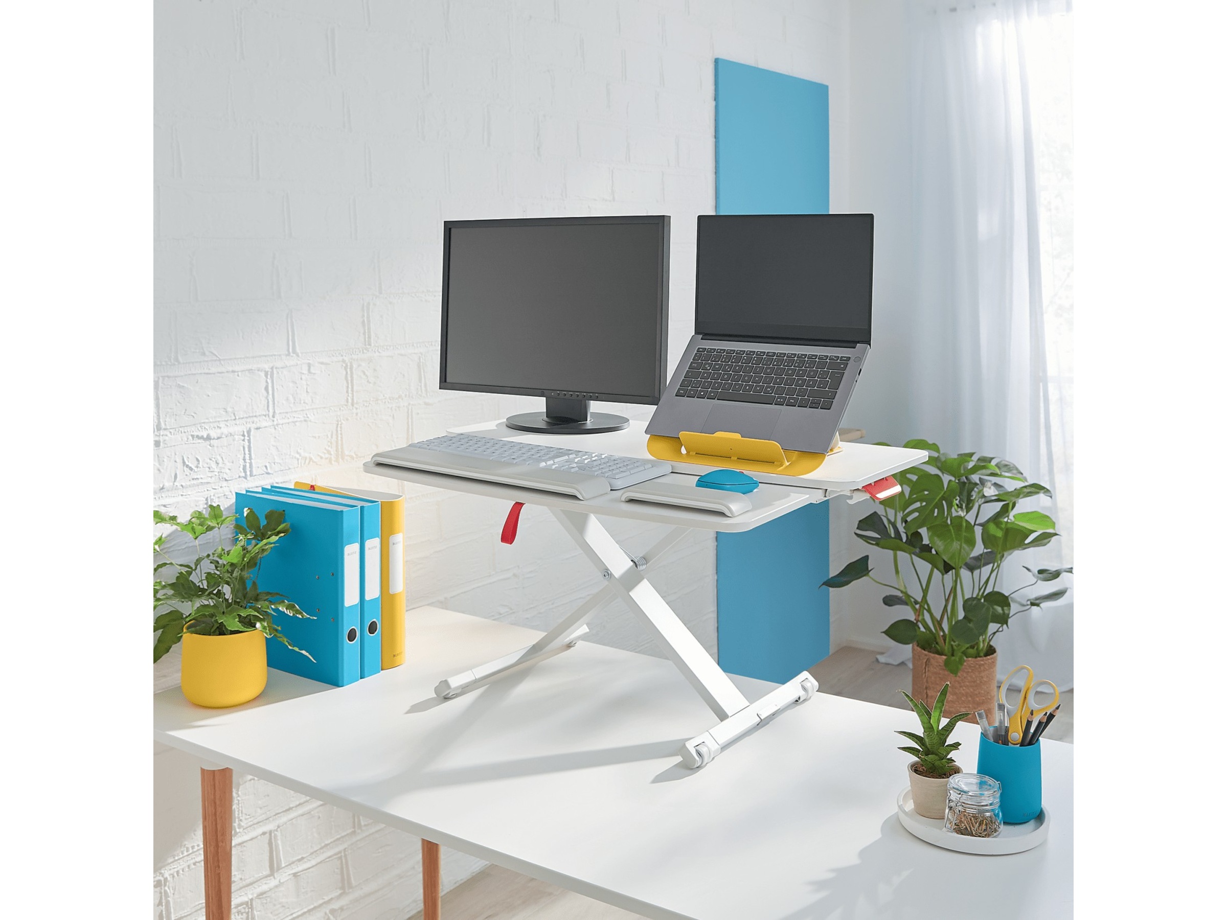 Leitz Ergo Cosy Justerbart PC-bord med skiva (vit) Laptopstativ