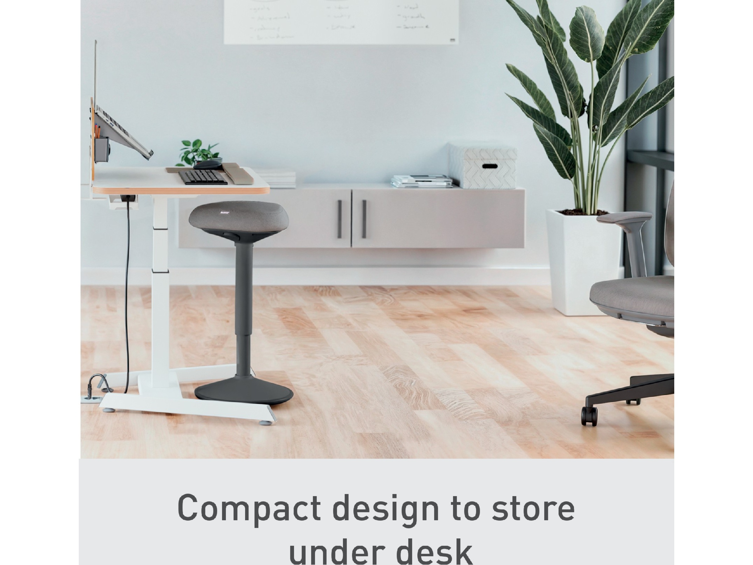 Leitz Ergo Active Balansstol med komfortsits, justerbar höjd 57-82 cm Kontorsstolar