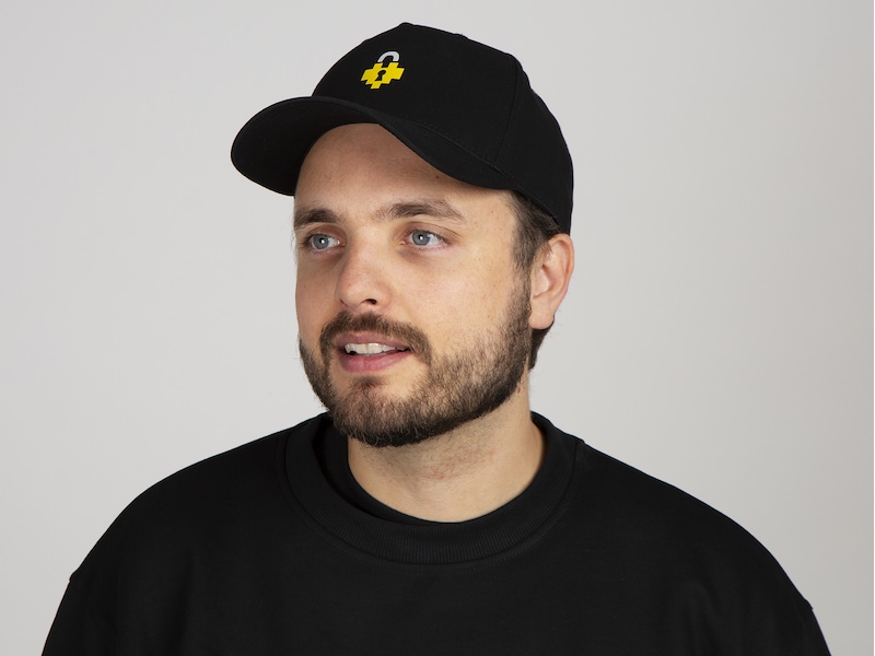 Gamere Mot Barnekreft Caps Merchandise