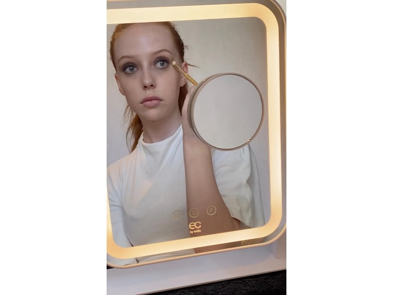 Samsung Galaxy Watch8 40mm BT (graphite) Smartwatches