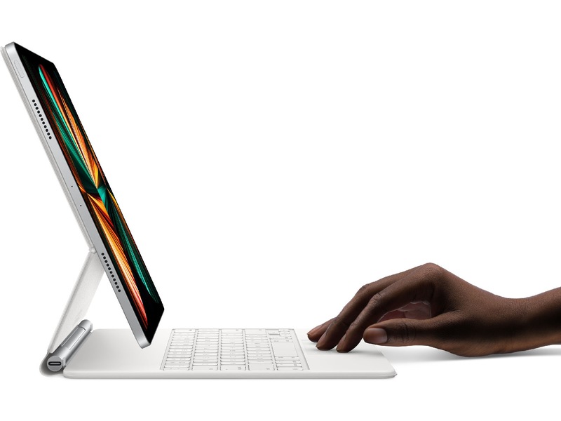 Apple iPad Pro 13" Magic Keyboard 13 (white) -B-Grade Demo övrigt i datorer