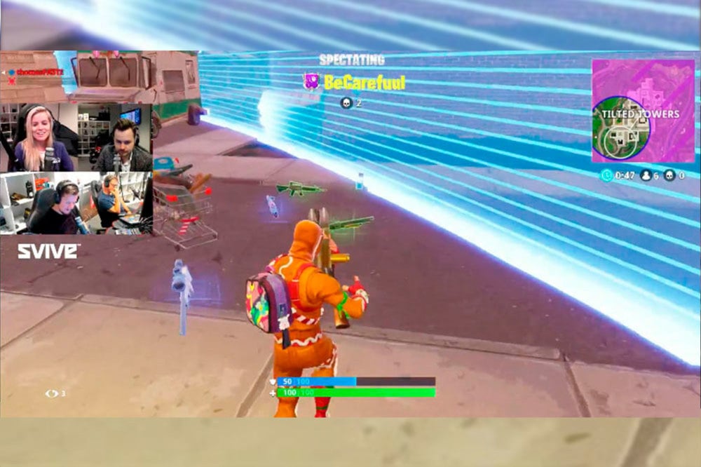 Emilie «Emzia», Thomas Paste, Mikkel Melsom och Espen Harring i fullt fokus under en Fortnite-stream.