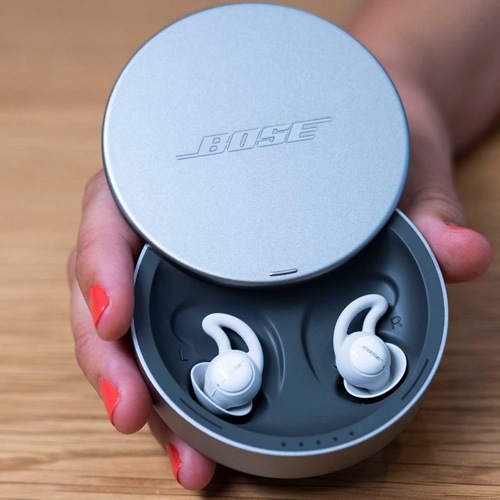 Bose Sleepbuds kommer i en smidig förpackning.