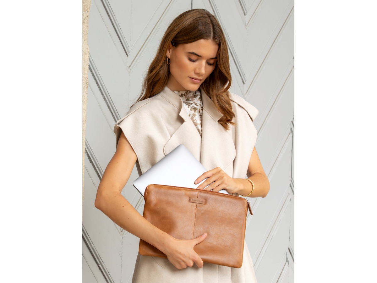 dbramante1928 Skagen Pro 14" fodral (tan) Ryggsäck, väska och fodral