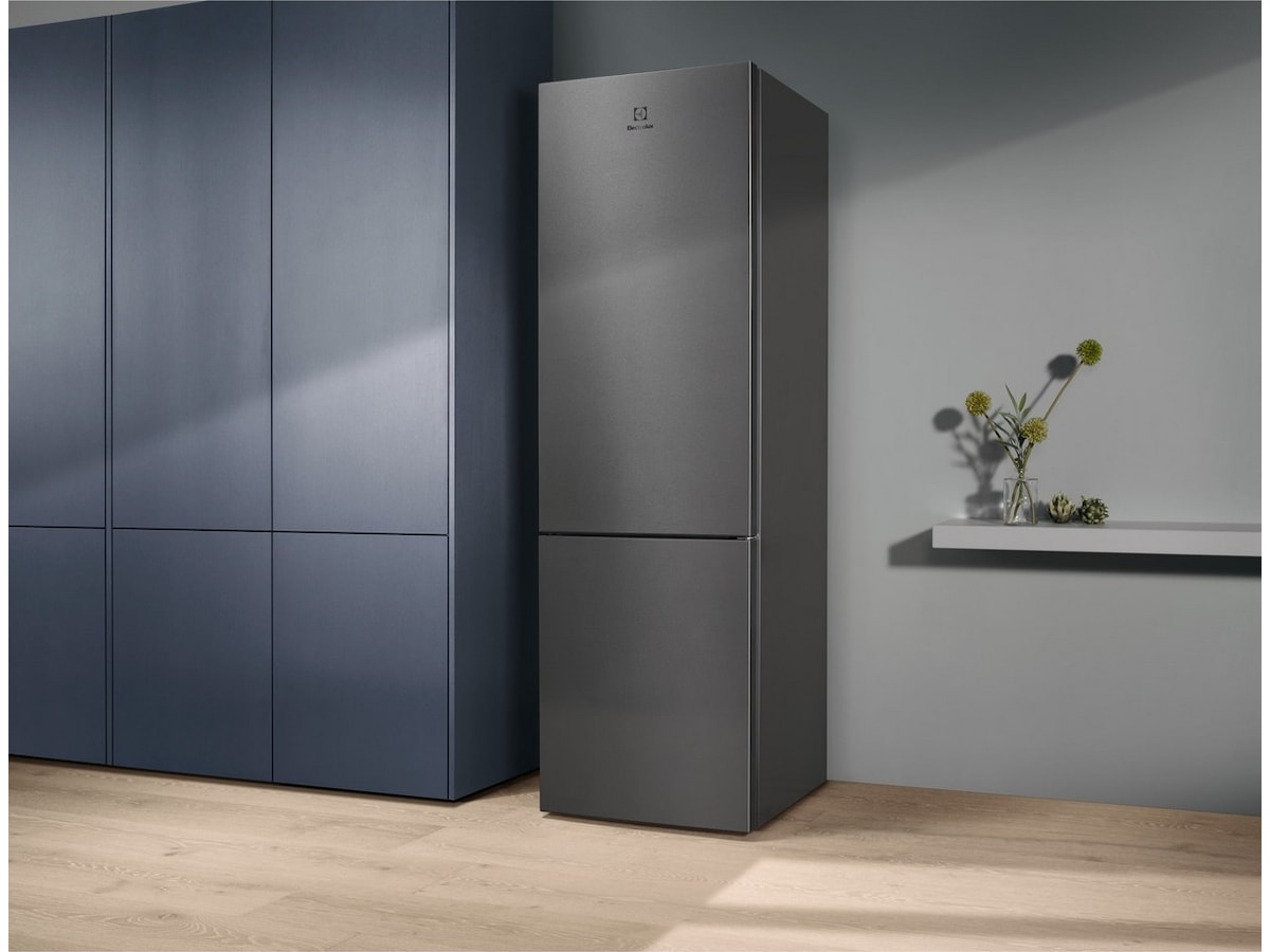 Electrolux LNT6ME36U2 600 TwinTech No Frost kyl/frys (grå) Kyl & frys kombiskåp