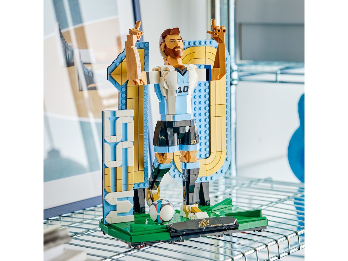 LEGO Editions Sports Lionel Messi Fotbollslegend 43015  LEGO