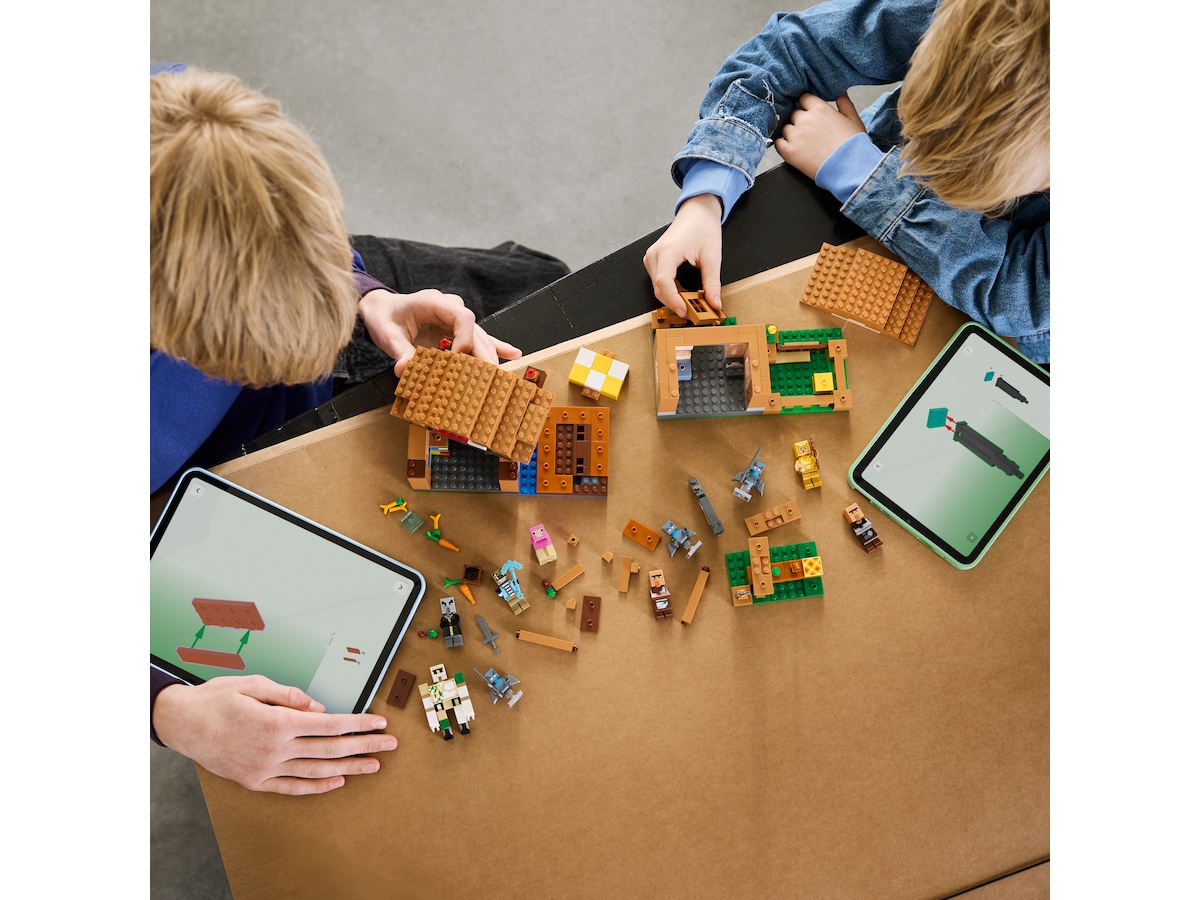 LEGO Minecraft Attacken mot själarnas by 21596 LEGO