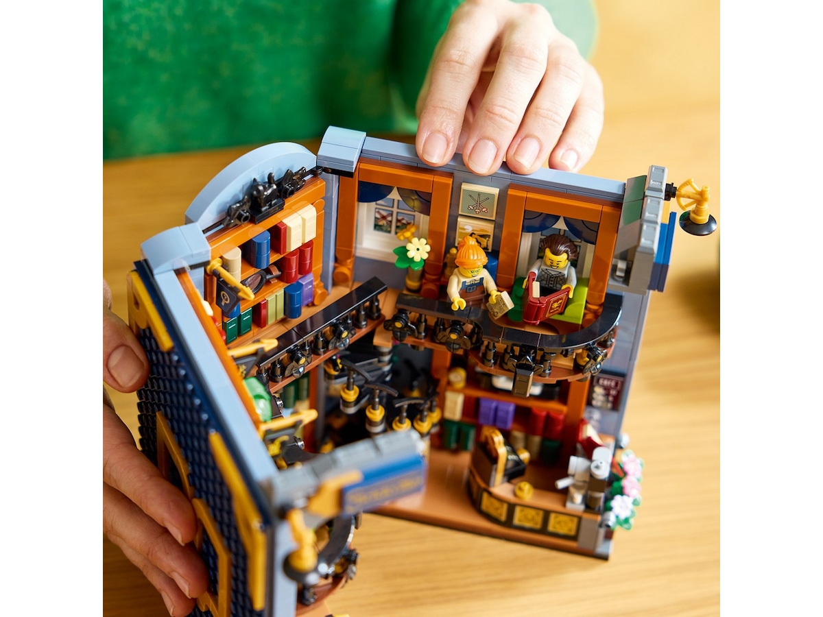 LEGO Icons Bokhandel: Bokstöd byggsett 11379 LEGO