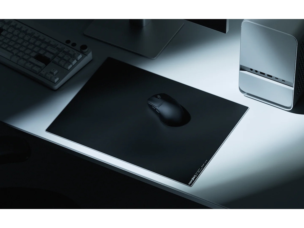 Superglide Glass Mousepad v3 Musmatta
