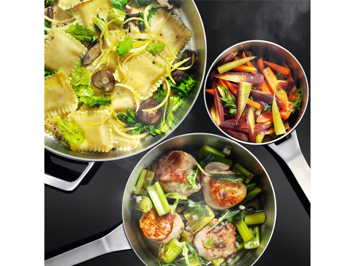 Electrolux 600 SteamBake induktion 60 cm pyrolys (vit) Spis