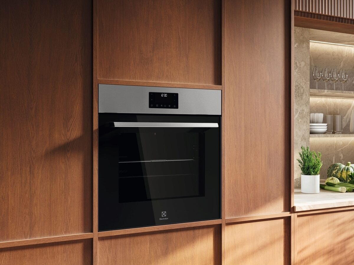 Electrolux COPP10X 300 SurroundCook Varmluftugn Ugn
