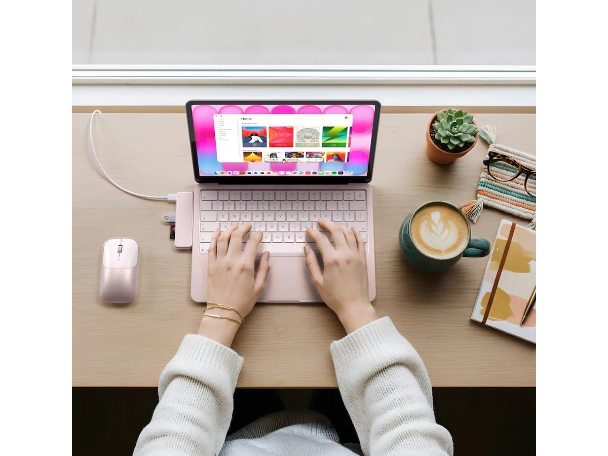 Satechi USB-C Snap Hub för MacBook Neo (rouge) Dockningsstation och USB-hub