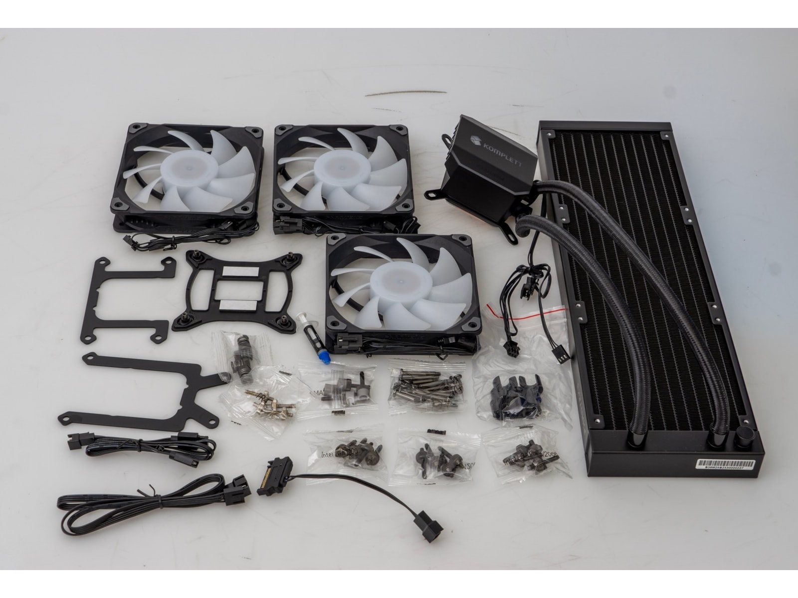 Phanteks Glacier One 360M25 Komplett Edition CPU - Vattenkylning