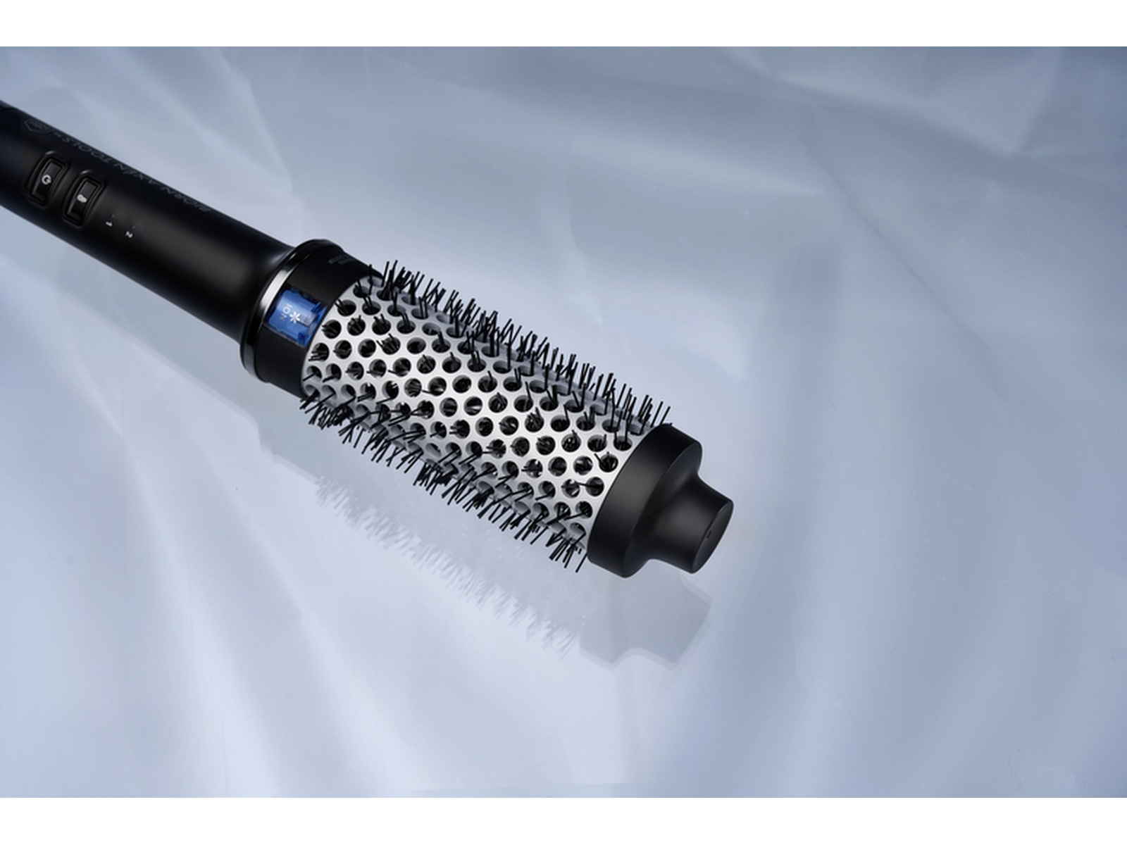 OBH Nordica BAT Magic Style Brush Pro 38mm Hårvård & styling