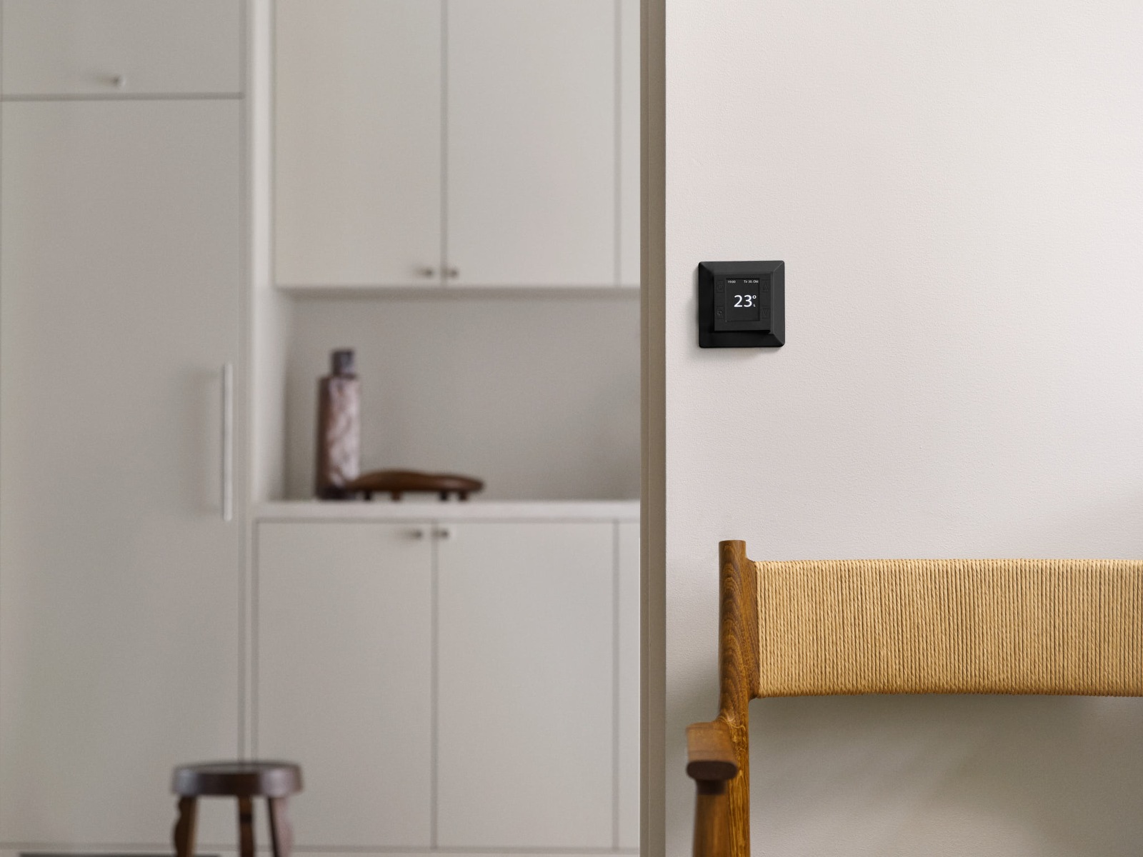 Mill Smart WiFi Golvtermostat (svart) Tillbehör till värme