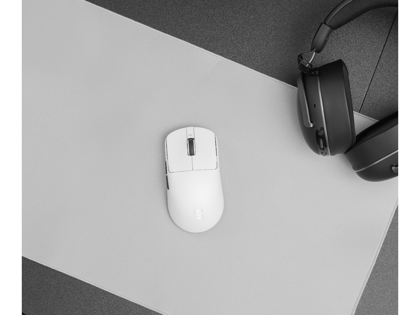 Svive Flow Gaming Musmatta Performance XL (grå) Gamingmusmatta