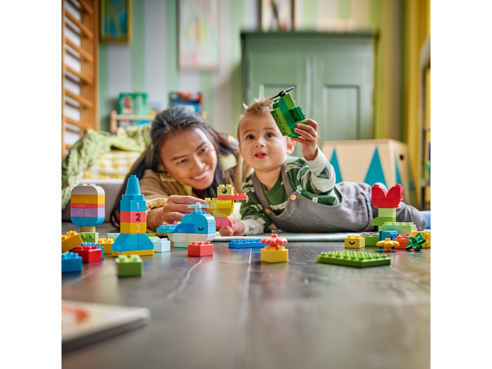 LEGO DUPLO Classic Kreativitetslåda med färgglada klossar 10479 LEGO