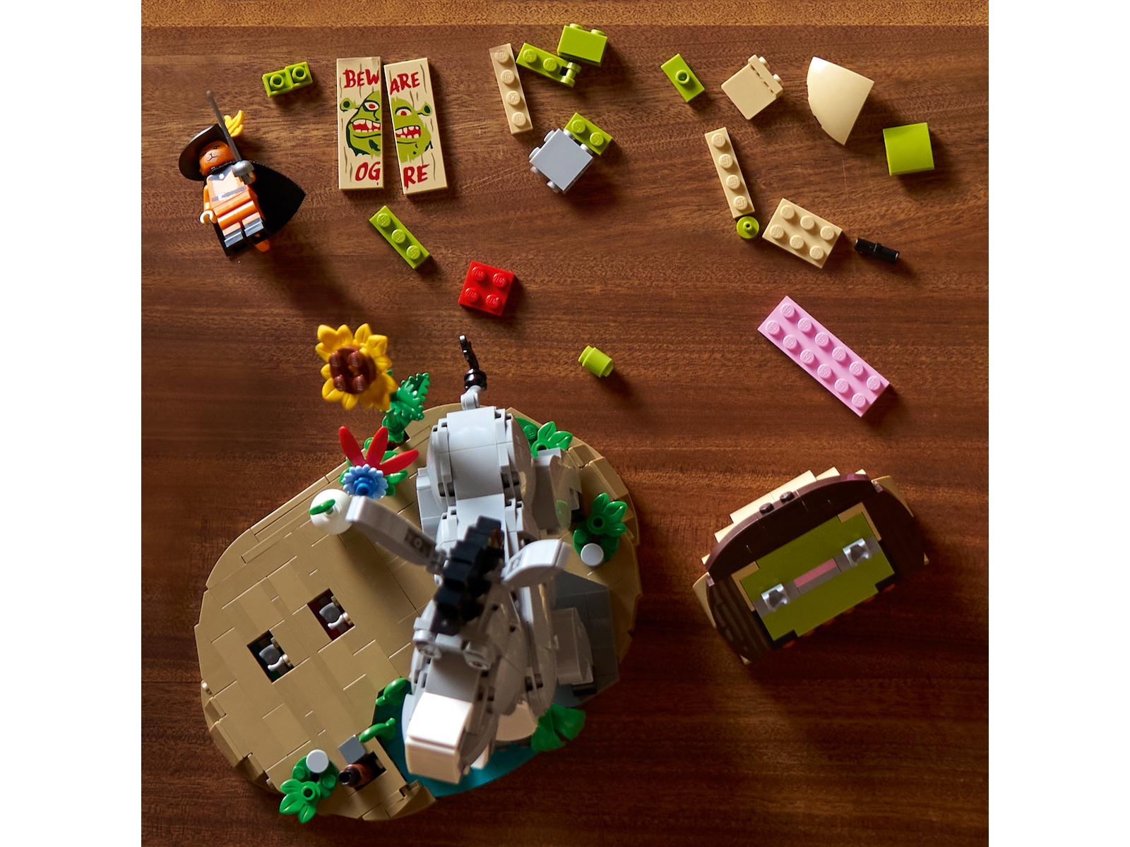 LEGO Shrek, Åsna och Puss med Stövlar 72423 