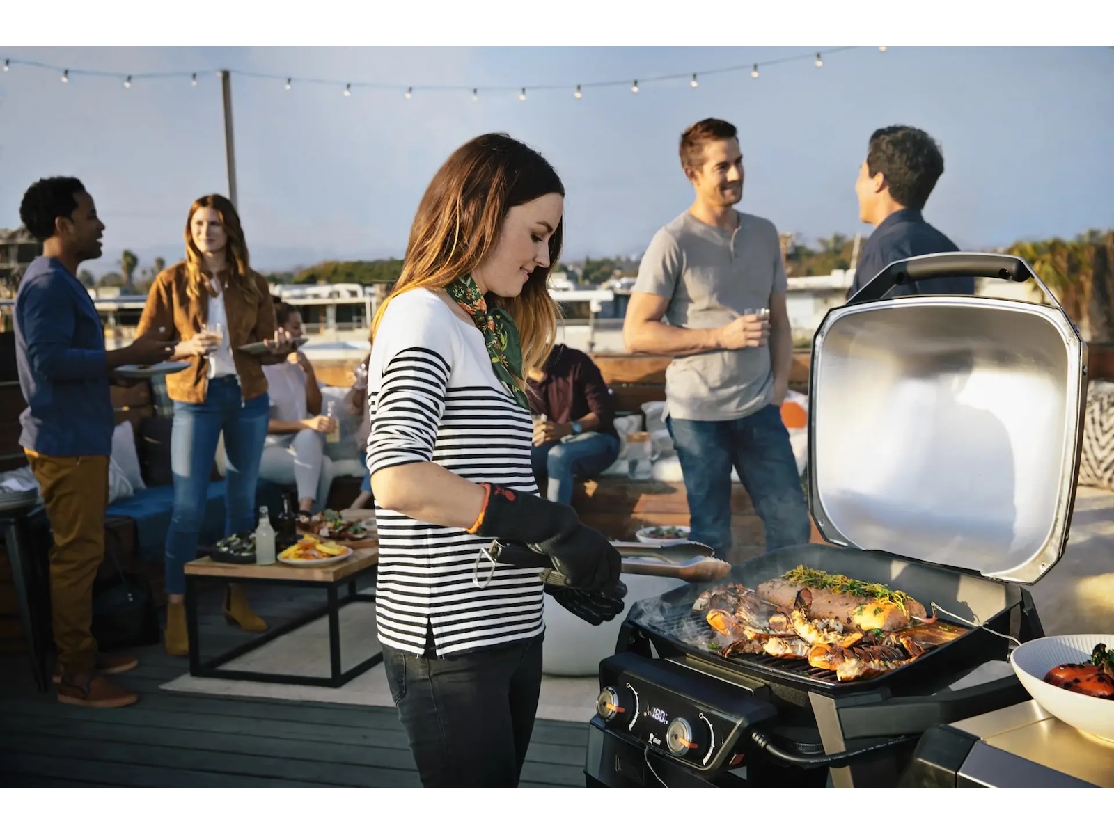 Weber Pulse 2000 Elgrill med Vagn Utomhusgrillar