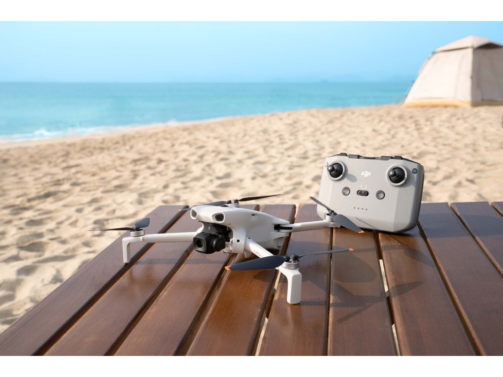DJI Lito 1 Fly More Combo kameradrönare (DJI RC-N3) Drönare