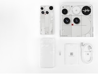 Nothing Phone (3) 512GB (vit) Mobiltelefoner