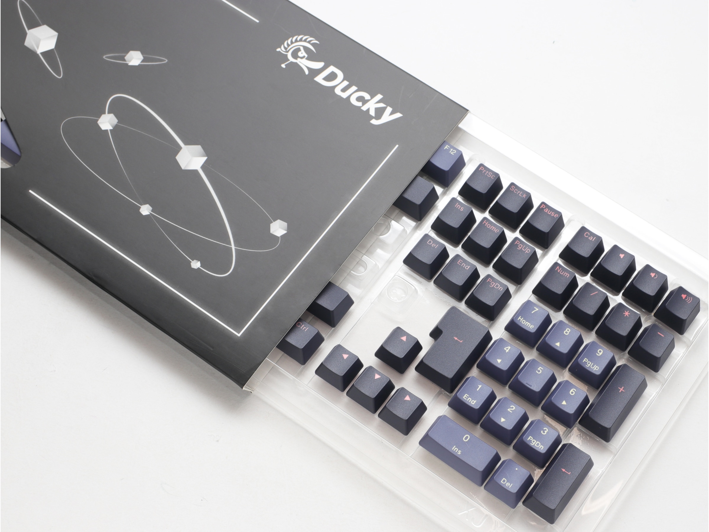 Ducky PBT Cosmic Keycaps (Blå/svart) Tillbehör till gaming tangentbord och mus