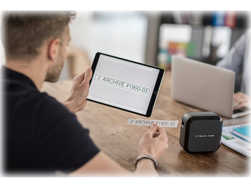 Brother etikettskrivare PTP710BT Etikett & märkmaskin