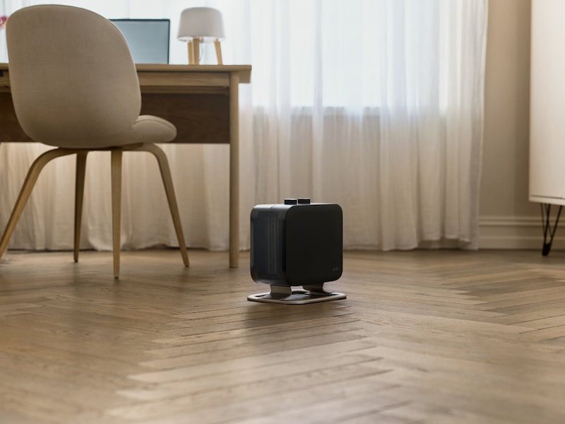 Mill Compact värmefläkt 1800W med fot (svart) Fläktar och varmluftsugnar