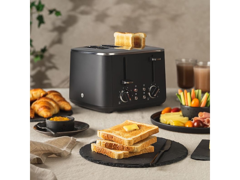 Wilfa Family Toaster X4 (svart) -B-Grade Demo hem & hushåll