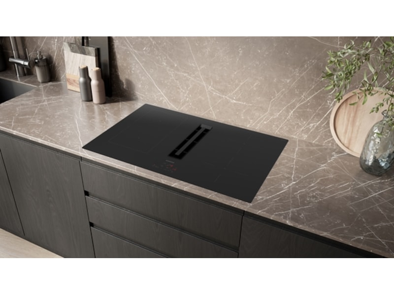 Siemens iQ300 ED811BS16E Induktionshäll med integrerad fläkt Spishäll med inbyggd fläkt