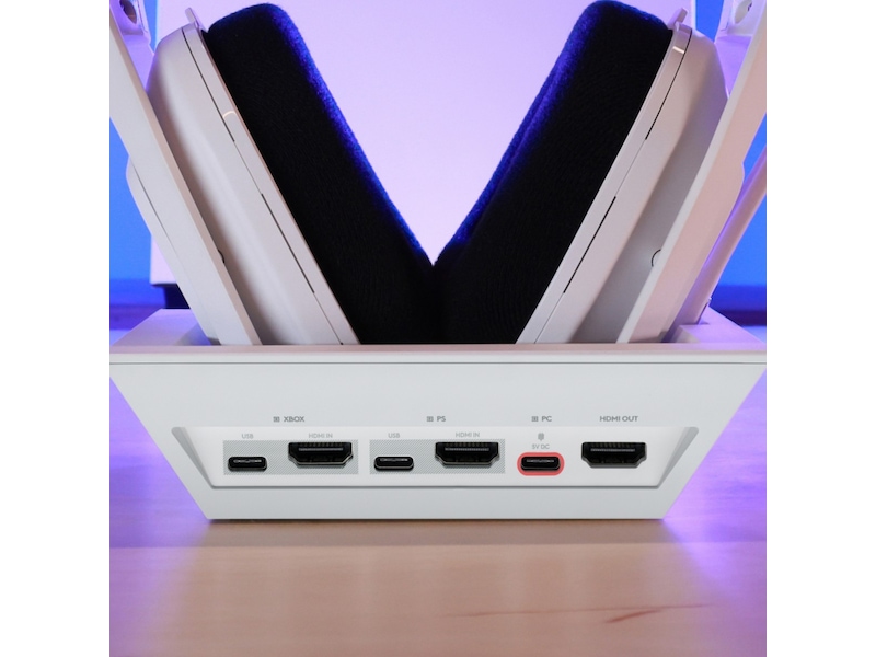 Astro A50 X LIGHTSPEED Trådlöst Gaming headset + batteriladdare (vit) -B-Grade Demo headset