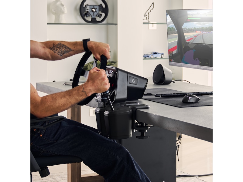 Logitech RS Shifter & Handbrake Ratt och pedaler