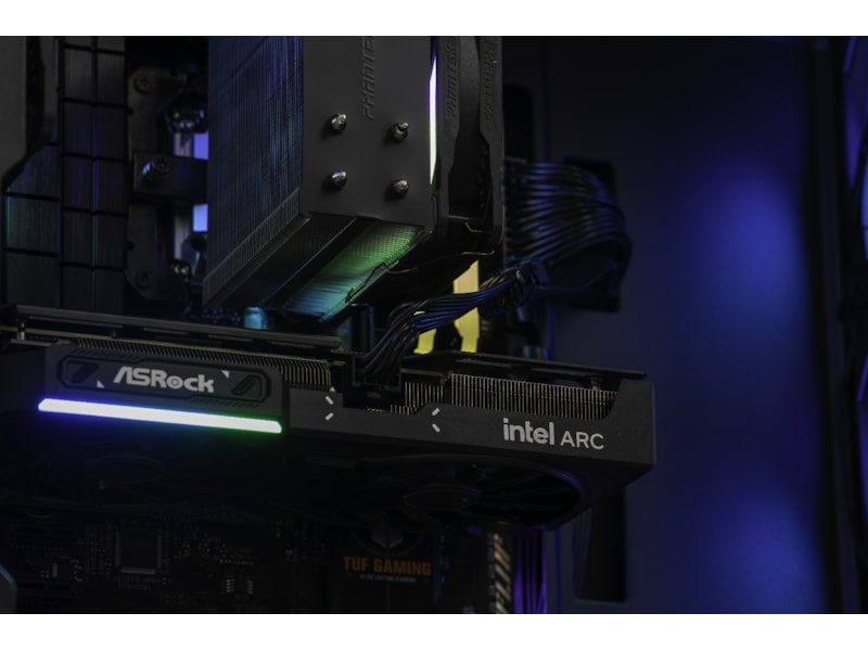 Komplett-PC Advanced Gaming i120 RGB Gamingdator stationär