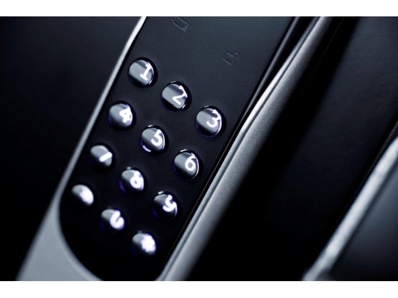 Yale Doorman Classic Home (silver) Elektroniskt dörrlås