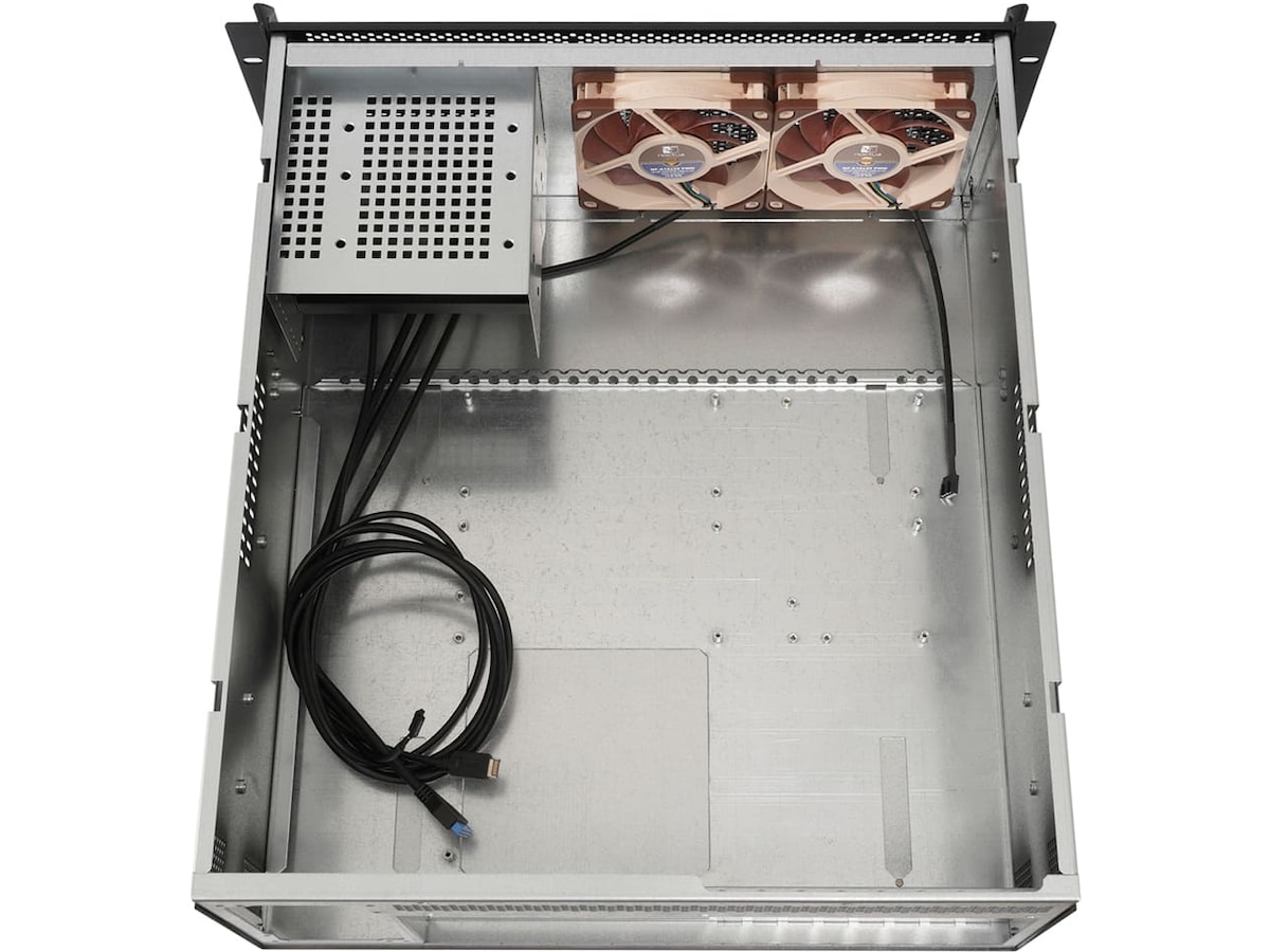 Sliger CX4200e 4U chassi Rackskåp