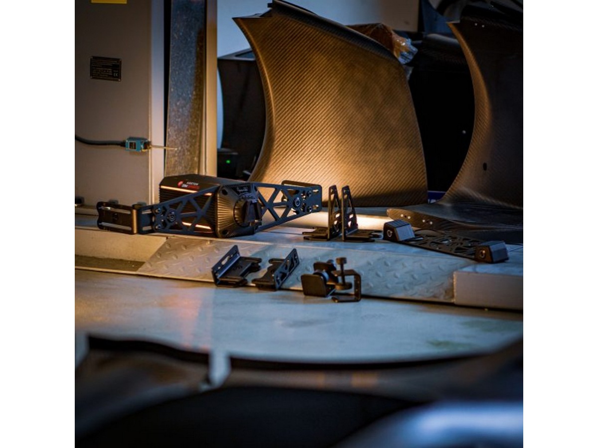 Asetek SimSports frontfäste Ratt och pedaler