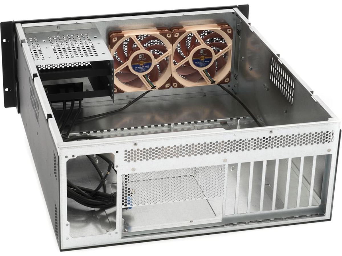 Sliger CX4200e 4U chassi Rackskåp