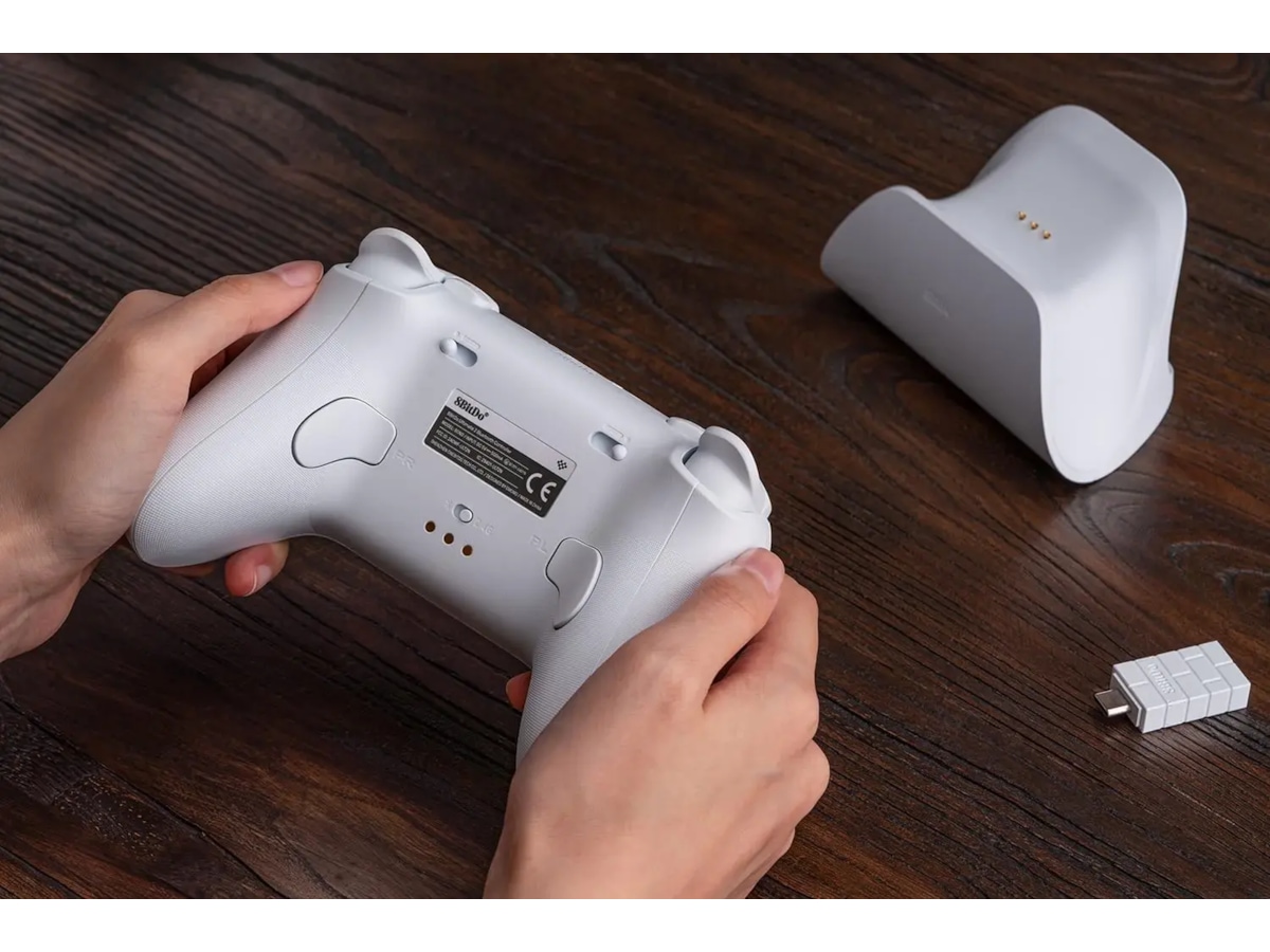 8BitDo Ultimate 2 Trådlös Bluetooth Kontroller (vit) Gamepad