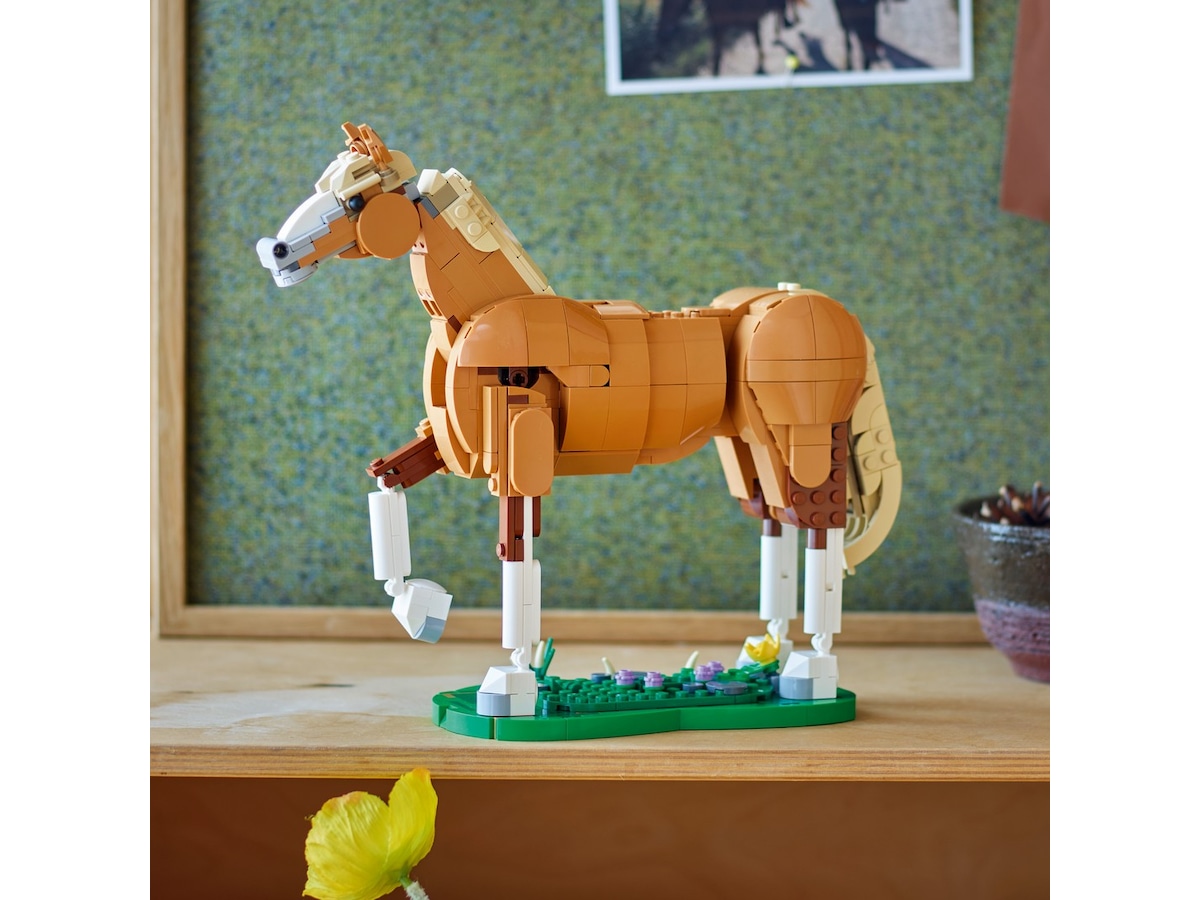LEGO Creator 31166 vacker häst LEGO