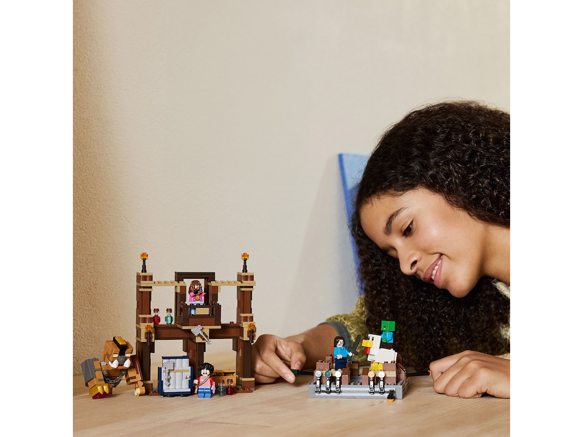 LEGO Minecraft skogsherrgårdens stridsring 21272 LEGO