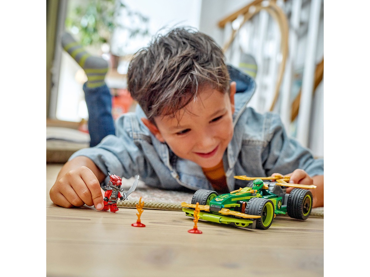 LEGO Ninjago Lloyds pull back-racerbil 71828 LEGO