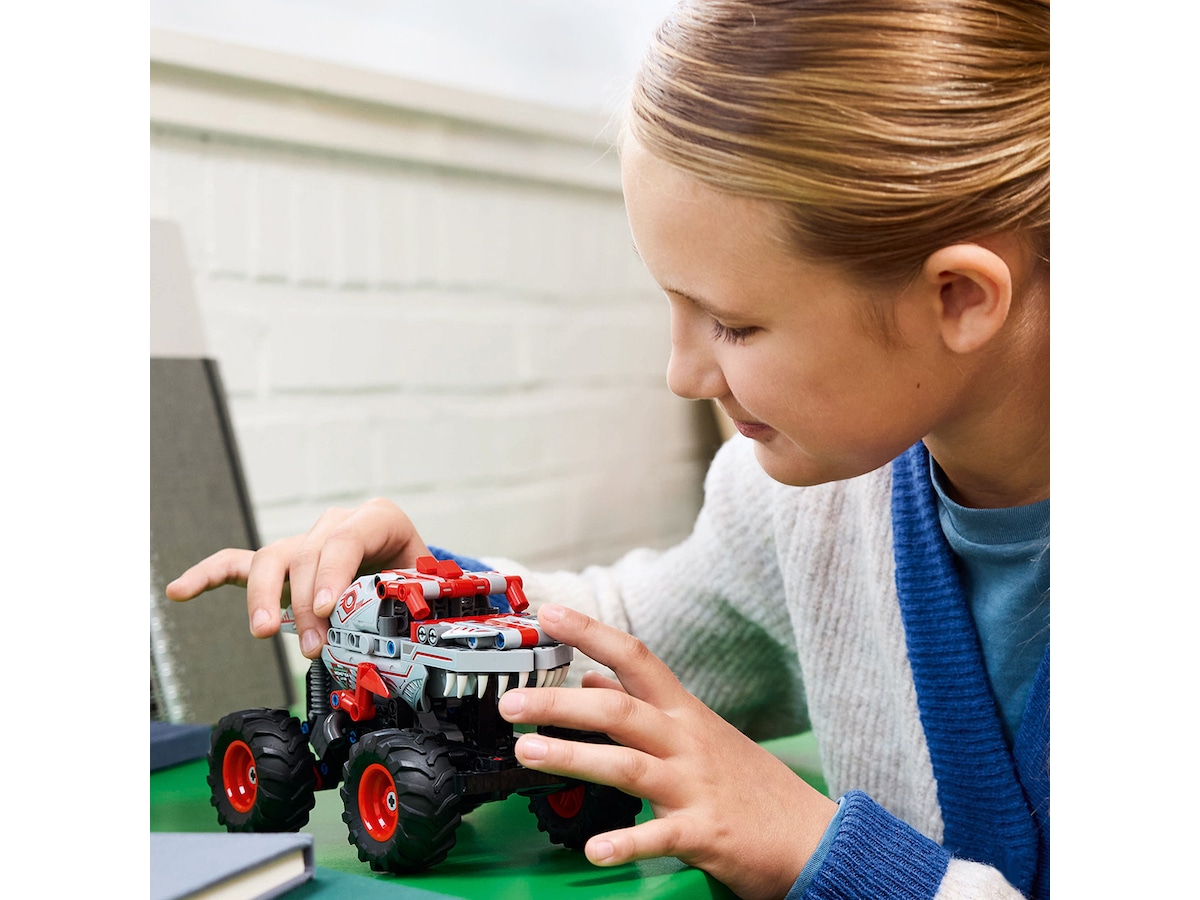 LEGO Technic Monster Jam ThunderROARus med pull-back 42200 LEGO