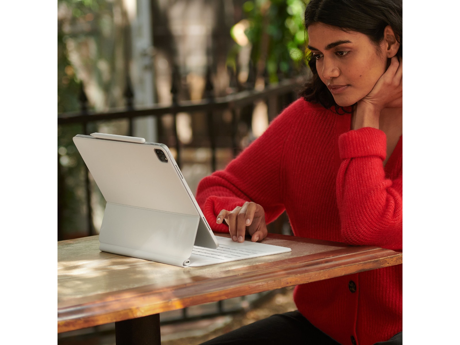 Apple iPad Pro 11" Magic Keyboard 11 (svart) -B-Grade Demo övrigt i datorer
