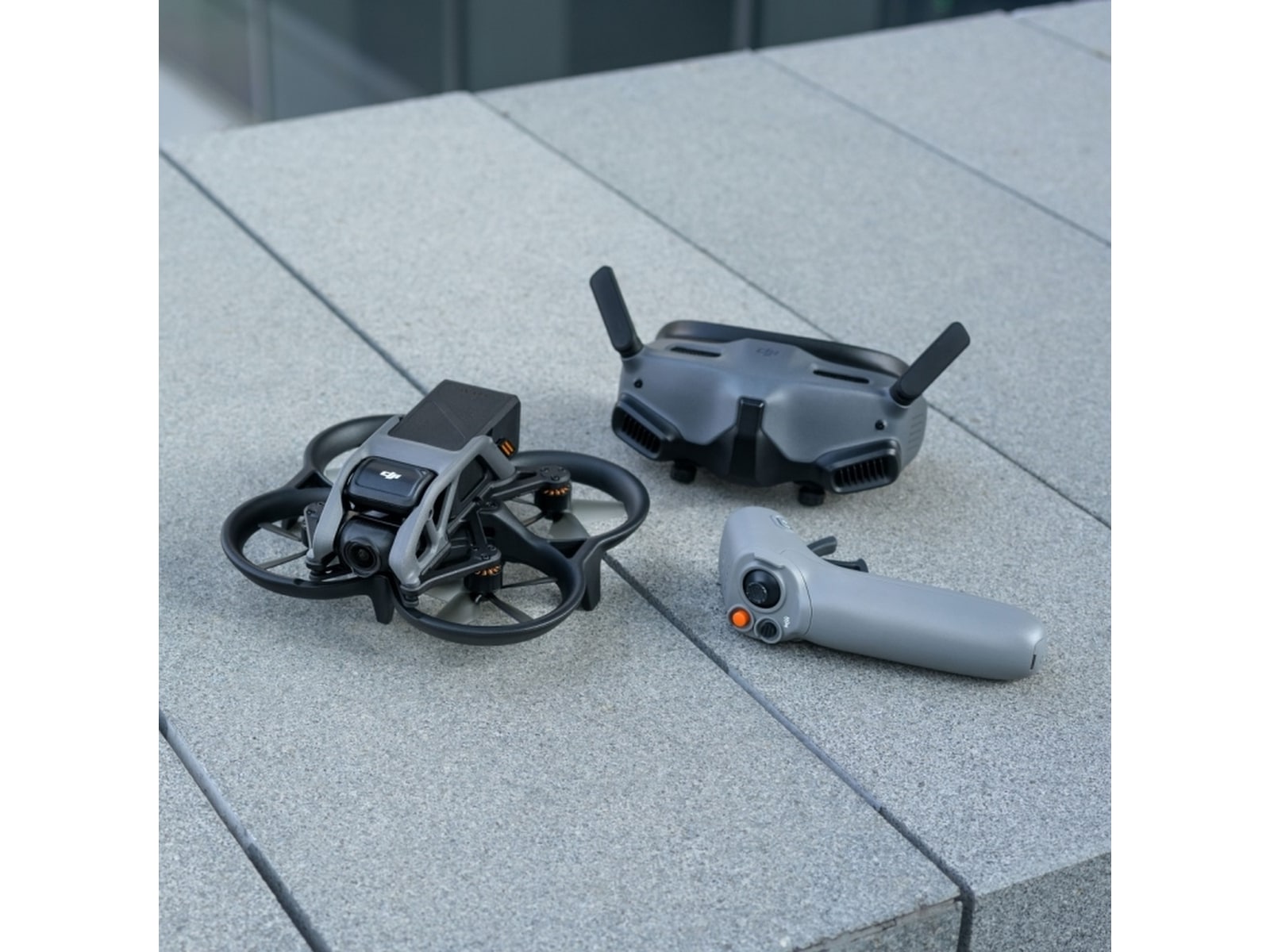 DJI Avata 2 Pro-View Combo -B-Grade Demo hem & hushåll